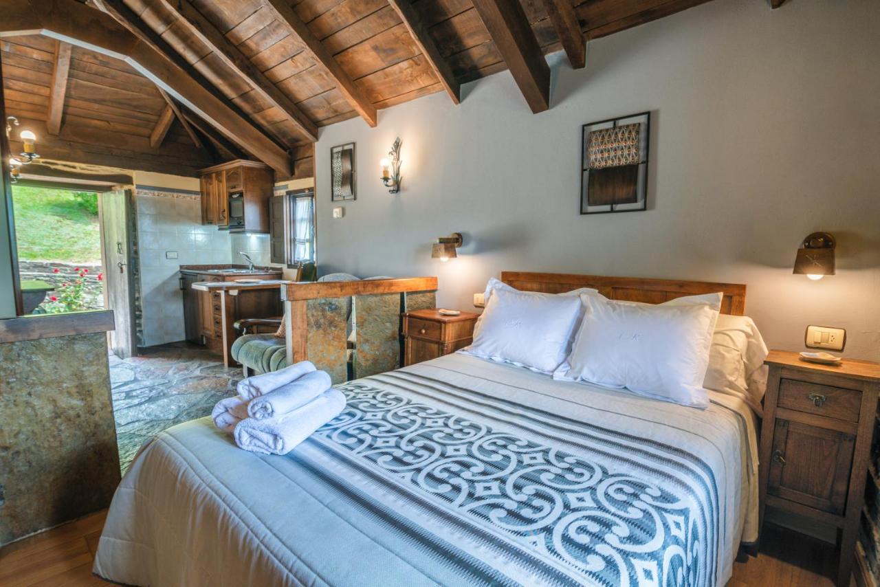 Apartamentos Rurales Casa Riveras Santa Eulalia de Oscos Exteriér fotografie